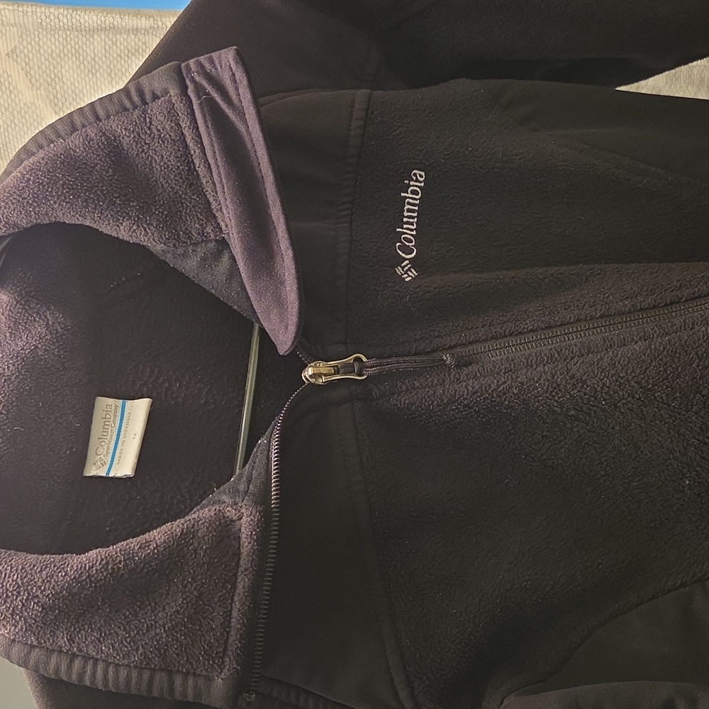 Columbia Black Fleece Jacket